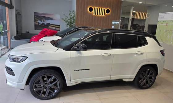 JEEP COMPASS 1.3 T270 TURBO FLEX S AT6 JEEP COMPASS 1.3 T270 TURBO FLEX S AT6